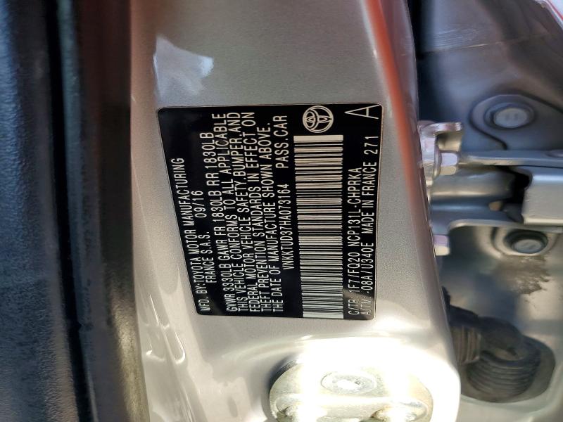 69211726 :رقم المزاد ، VNKKTUD37HA073164 vin ، 2017 Toyota Yaris مزاد بيع
