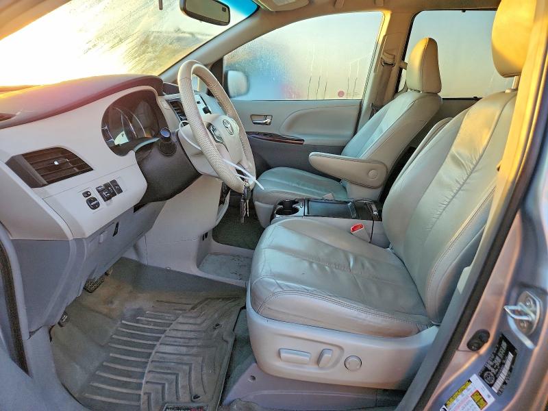 Auction sale of the 2011 Toyota Sienna, vin: 5TDYK3DC9BS169758, lot number: 69165596