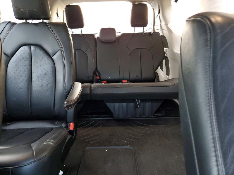 68050066 :رقم المزاد ، 2C4RC1EG4HR684143 vin ، 2017 Chrysler Pacifica مزاد بيع
