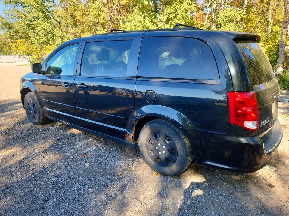 69591486 :رقم المزاد ، 2D4RN4DG6BR690582 vin ، 2011 Dodge Grand Caravan مزاد بيع
