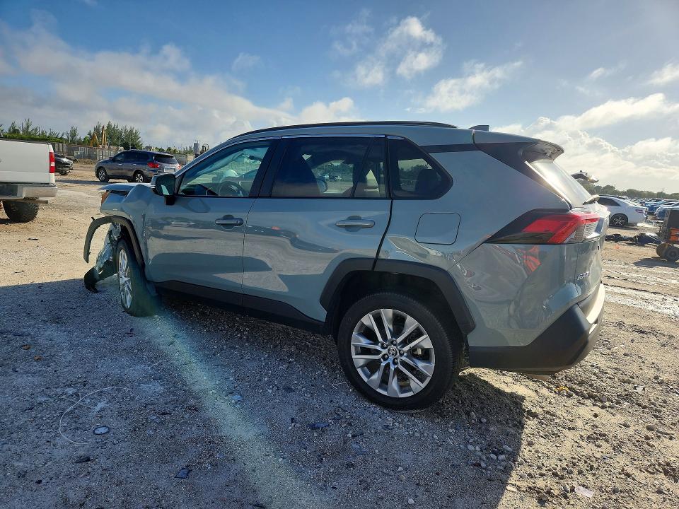 Продажа на аукционе авто 2023 Toyota Rav4, vin: 2T3A1RFV8PW407563, номер лота: 70220486