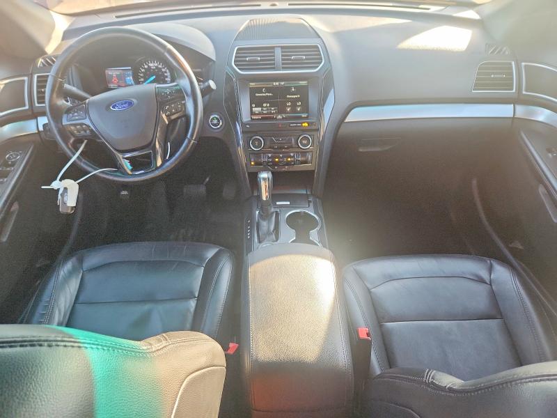 68382996 :رقم المزاد ، 1FM5K8D82GGC16105 vin ، 2016 Ford Explorer مزاد بيع