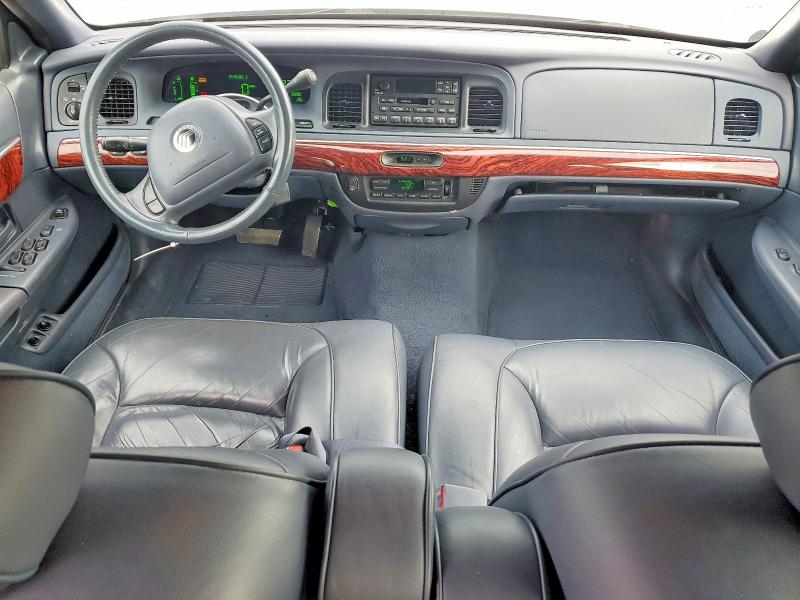 2001 Mercury Grand Marquis მანქანა იყიდება აუქციონზე, vin: 2MEFM75W01X614228, აუქციონის ნომერი: 70299456