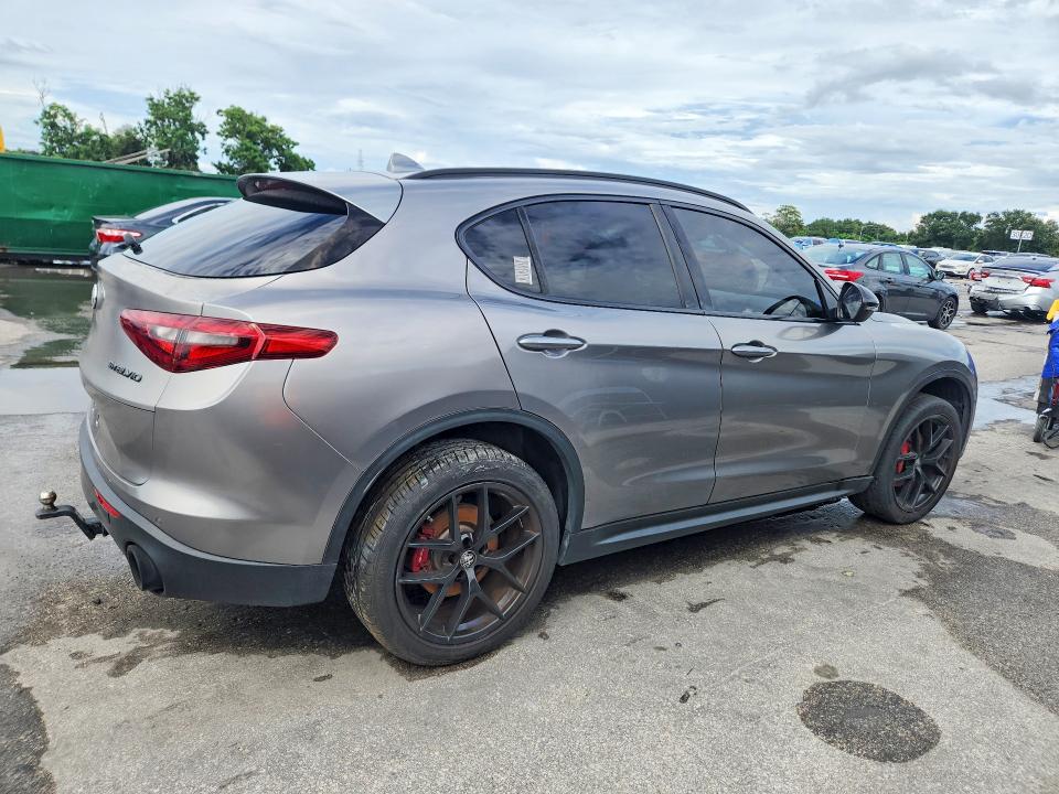 68736506 :رقم المزاد ، ZASPAJAN6K7C41588 vin ، 2019 Alfa Romeo Stelvio مزاد بيع