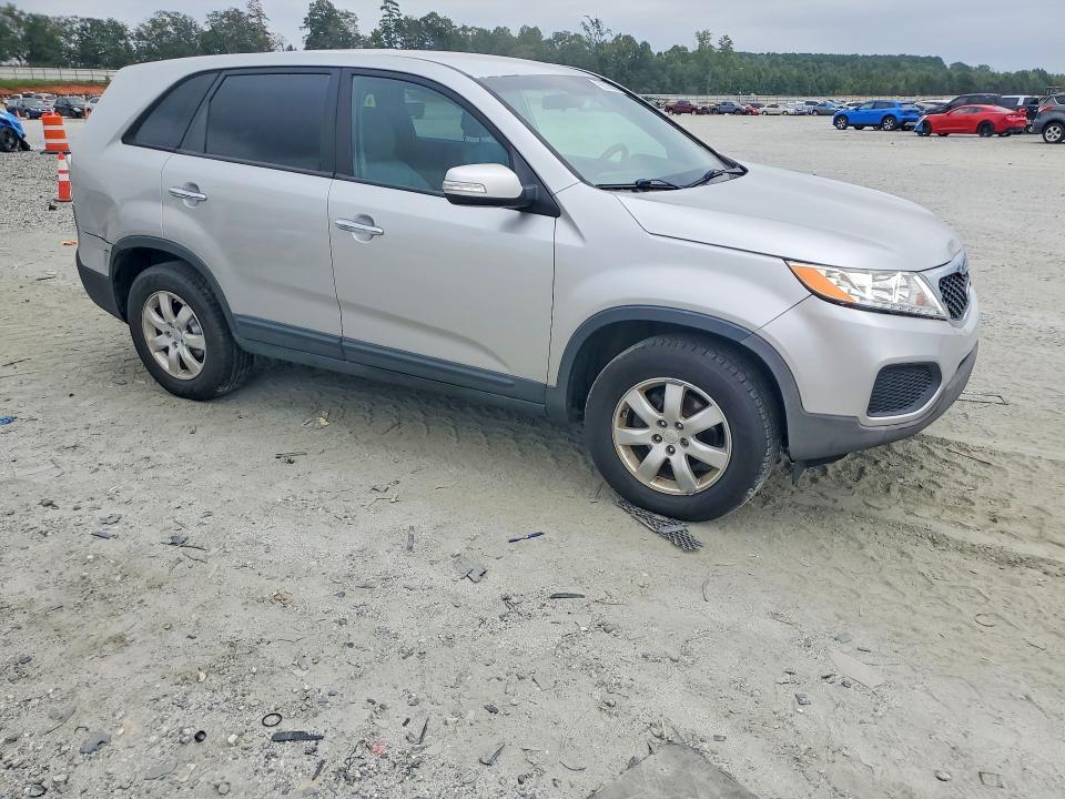 2011 Kia Sorento მანქანა იყიდება აუქციონზე, vin: 5XYKT3A17BG019229        , აუქციონის ნომერი: 69035996
