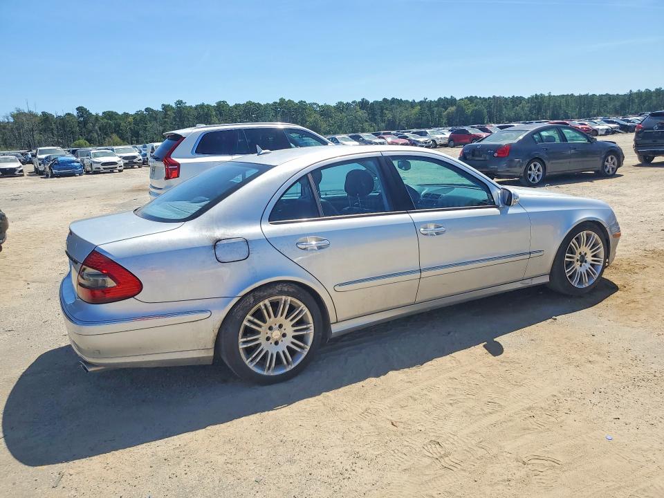 69138486 :رقم المزاد ، WDBUF56X18B190553 vin ، 2008 Mercedes-benz E مزاد بيع
