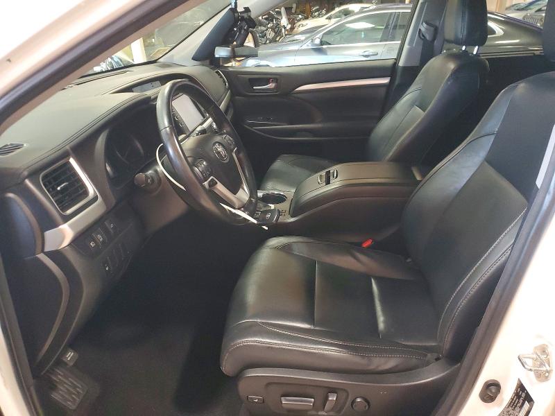 71022446 :رقم المزاد ، 5TDJZRFH9HS477031 vin ، 2017 Toyota Highlander مزاد بيع