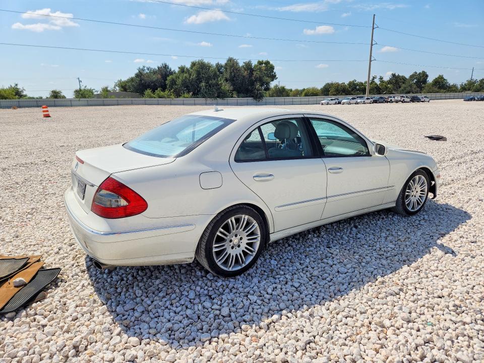 2008 Mercedes-benz E მანქანა იყიდება აუქციონზე, vin: WDBUF56X48B283163, აუქციონის ნომერი: 70651126