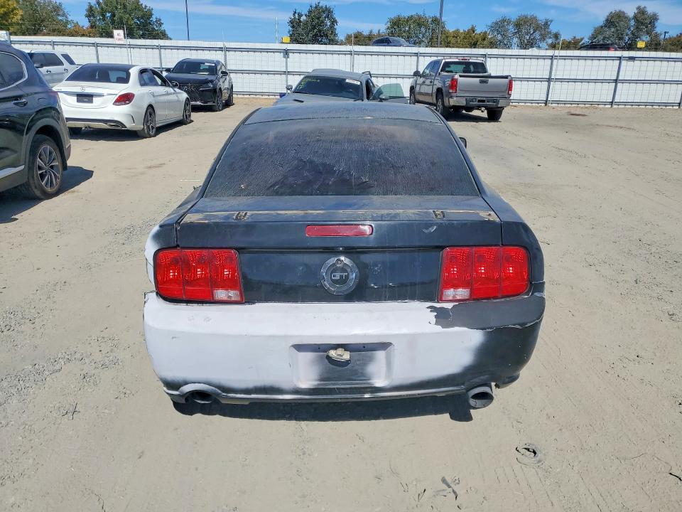 70713356 :رقم المزاد ، 1ZVHT82H975227533 vin ، 2007 Ford Mustang مزاد بيع