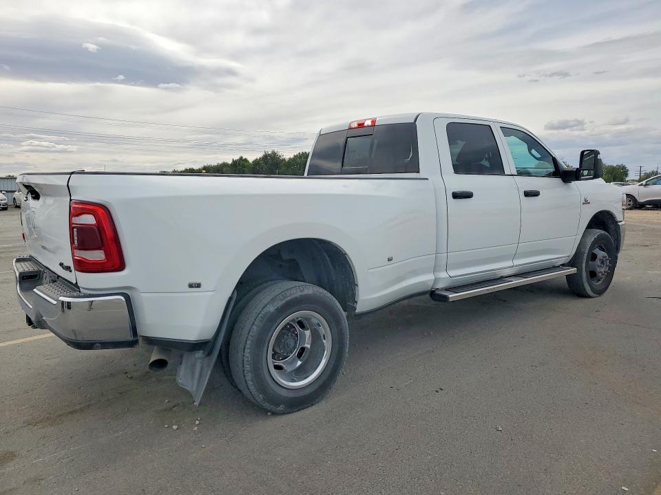 67900116 :رقم المزاد ، 3C63RRGL7PG552275 vin ، 2023 Ram 3500 مزاد بيع