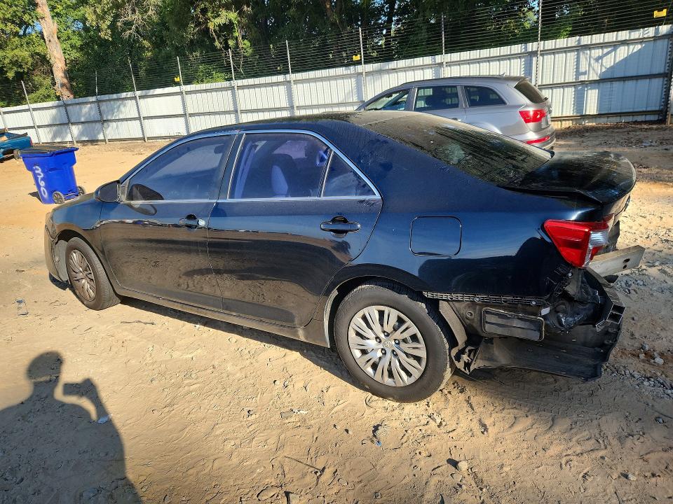 2014 Toyota Camry მანქანა იყიდება აუქციონზე, vin: 4T1BF1FK2EU779631, აუქციონის ნომერი: 68304146