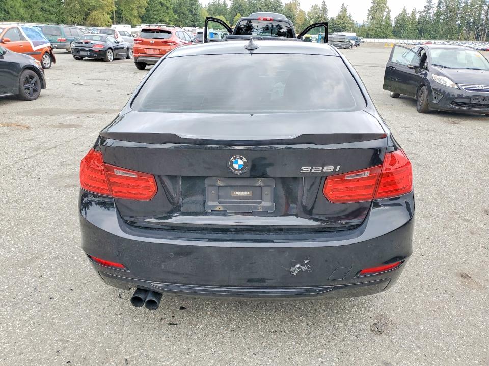 Продажа на аукционе авто 2012 Bmw 328, vin: WBA3A5C50CF342576, номер лота: 68111776