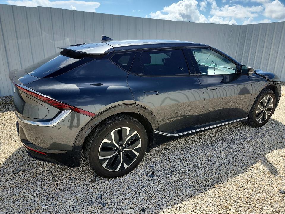 Продажа на аукционе авто 2023 Kia Ev6, vin: KNDC34LA6P5610756, номер лота: 67808596