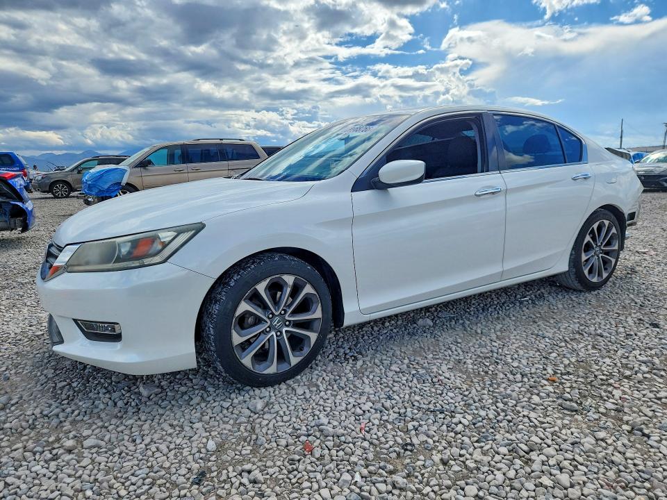 68988766 :رقم المزاد ، 1HGCR2F52DA282774 vin ، 2013 Honda Accord مزاد بيع