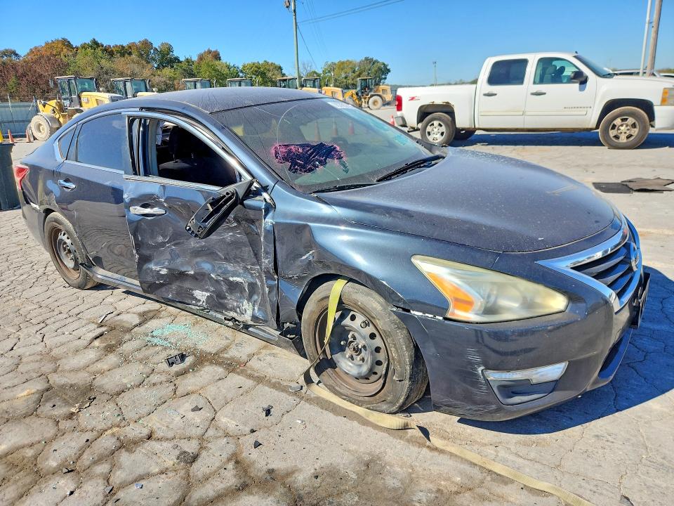 Продажа на аукционе авто 2013 Nissan Altima, vin: 1N4AL3AP9DC281394, номер лота: 70785716