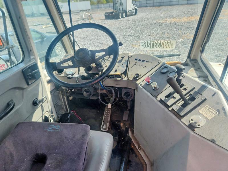 Продажа на аукционе авто 2005 Ottawa Yt, vin: 11VA813E75A000658, номер лота: 68233126
