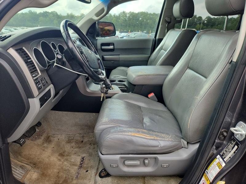 65967196 :رقم المزاد ، 5TDKY5G17BS035941 vin ، 2011 Toyota Sequoia مزاد بيع