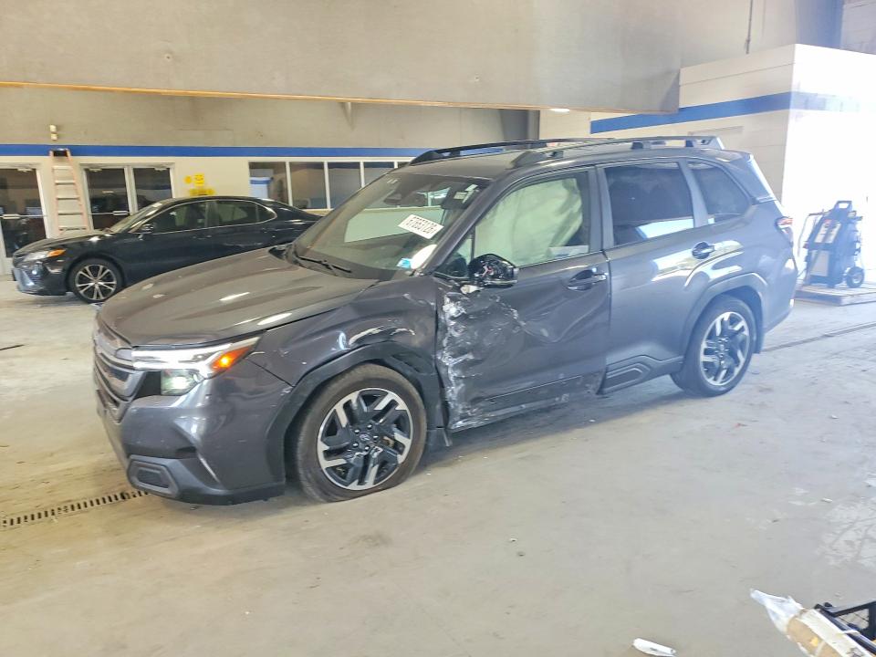 Продажа на аукционе авто 2025 Subaru Forester, vin: JF2SLSRD6SH403309, номер лота: 67653126