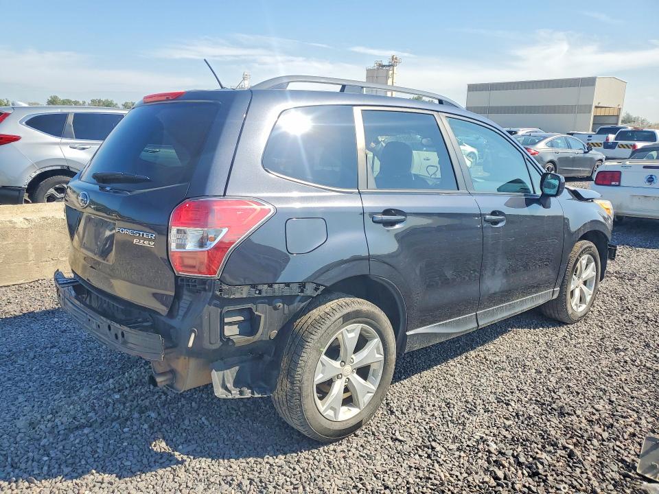 2015 Subaru Forester მანქანა იყიდება აუქციონზე, vin: JF2SJADC8FH815915, აუქციონის ნომერი: 68601006
