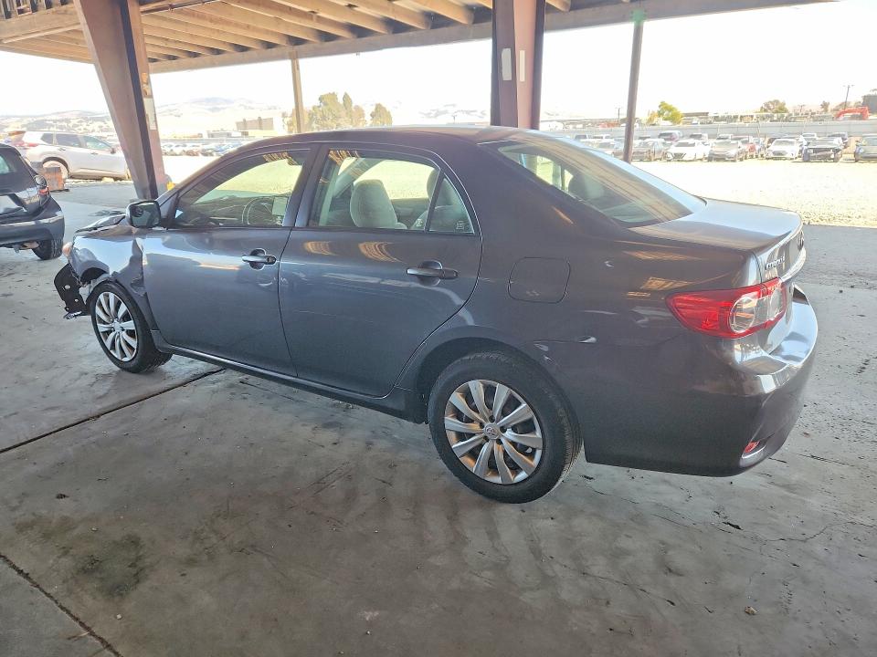 69725506 :رقم المزاد ، JTDBU4EE1C9175382 vin ، 2012 Toyota Corolla مزاد بيع