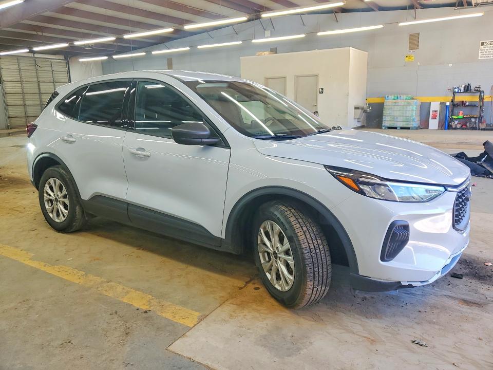 70437876 :رقم المزاد ، 1FMCU0GN3SUA83742 vin ، 2025 Ford Escape مزاد بيع