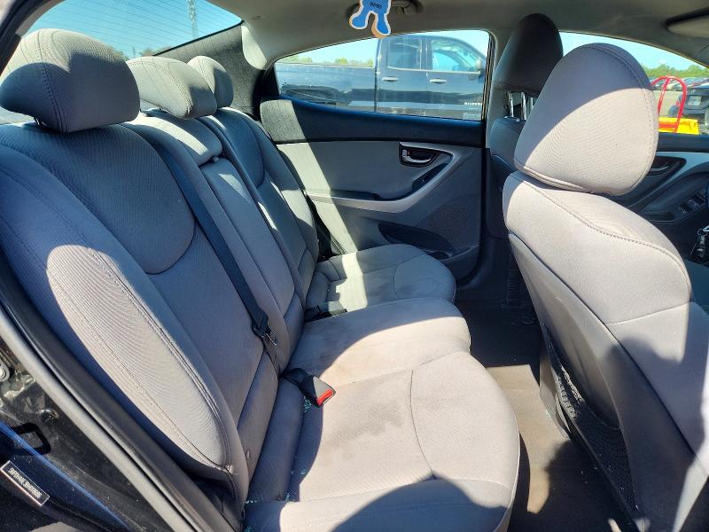 68715536 :رقم المزاد ، 5NPDH4AE3BH018686 vin ، 2011 Hyundai Elantra مزاد بيع