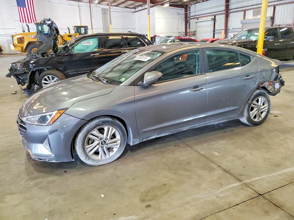 2019 Hyundai Elantra მანქანა იყიდება აუქციონზე, vin: 5NPD84LF8KH475922, აუქციონის ნომერი: 67863116