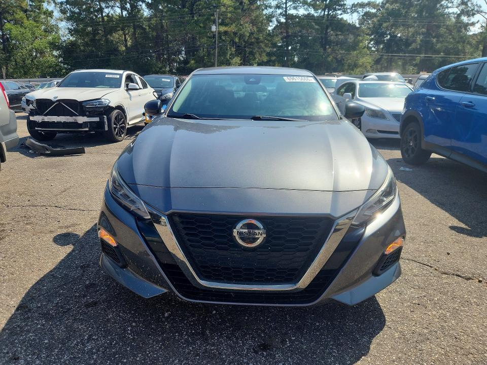 2020 Nissan Altima მანქანა იყიდება აუქციონზე, vin: 1N4BL4CV4LC123890, აუქციონის ნომერი: 69615666