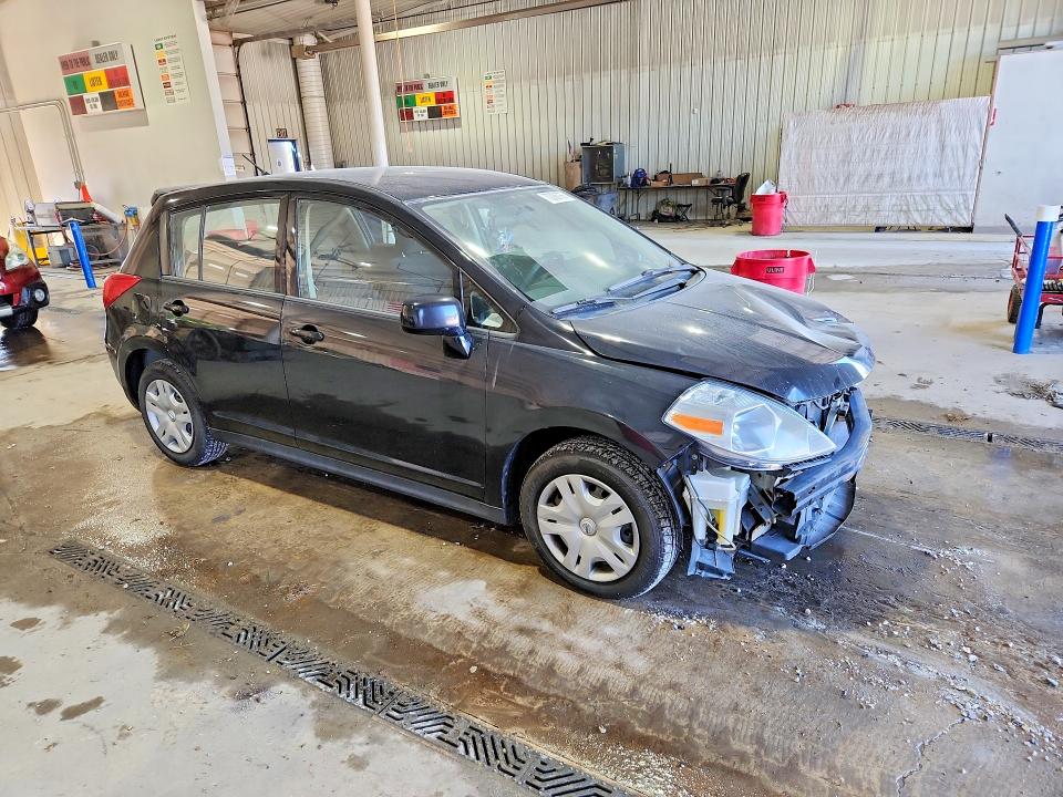 70086766 :رقم المزاد ، 3N1BC1CP4AL456511 vin ، 2010 Nissan Versa مزاد بيع