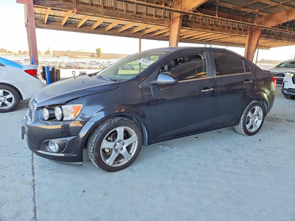 2014 Chevrolet Sonic მანქანა იყიდება აუქციონზე, vin: 1G1JE5SB1E4157319, აუქციონის ნომერი: 71049926