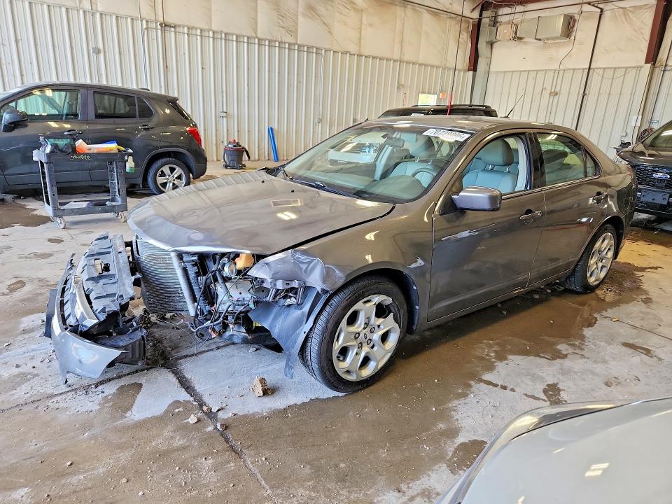 2010 Ford Fusion მანქანა იყიდება აუქციონზე, vin: 3FAHP0HA3AR326488, აუქციონის ნომერი: 70729096