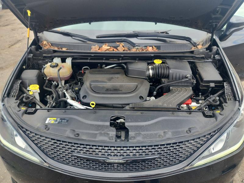 69377286 :رقم المزاد ، 2C4RC1GG3KR638825 vin ، 2019 Chrysler Pacifica مزاد بيع
