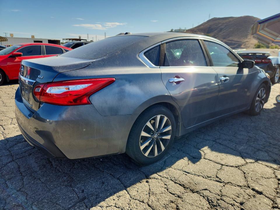 Aukcja sprzedaży 2017 Nissan Altima, vin: 1N4AL3AP2HC268105, numer aukcji: 68009106
