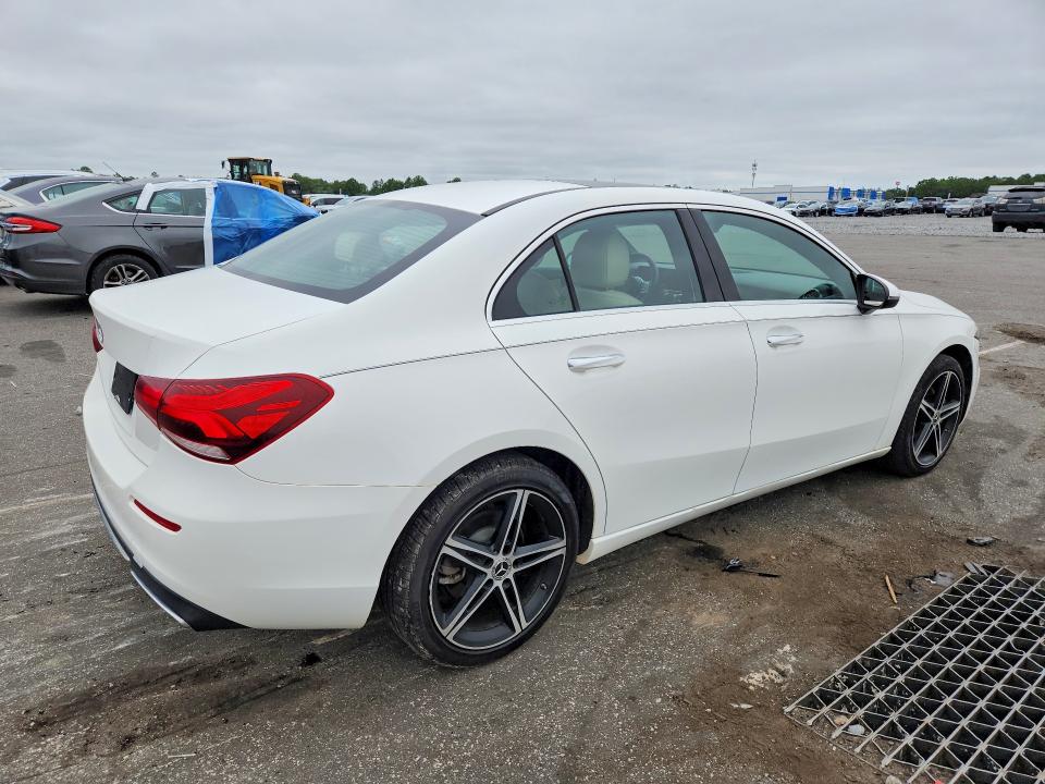 Продажа на аукционе авто 2019 Mercedes-benz A, vin: WDD3G4EB4KW012801, номер лота: 70627706