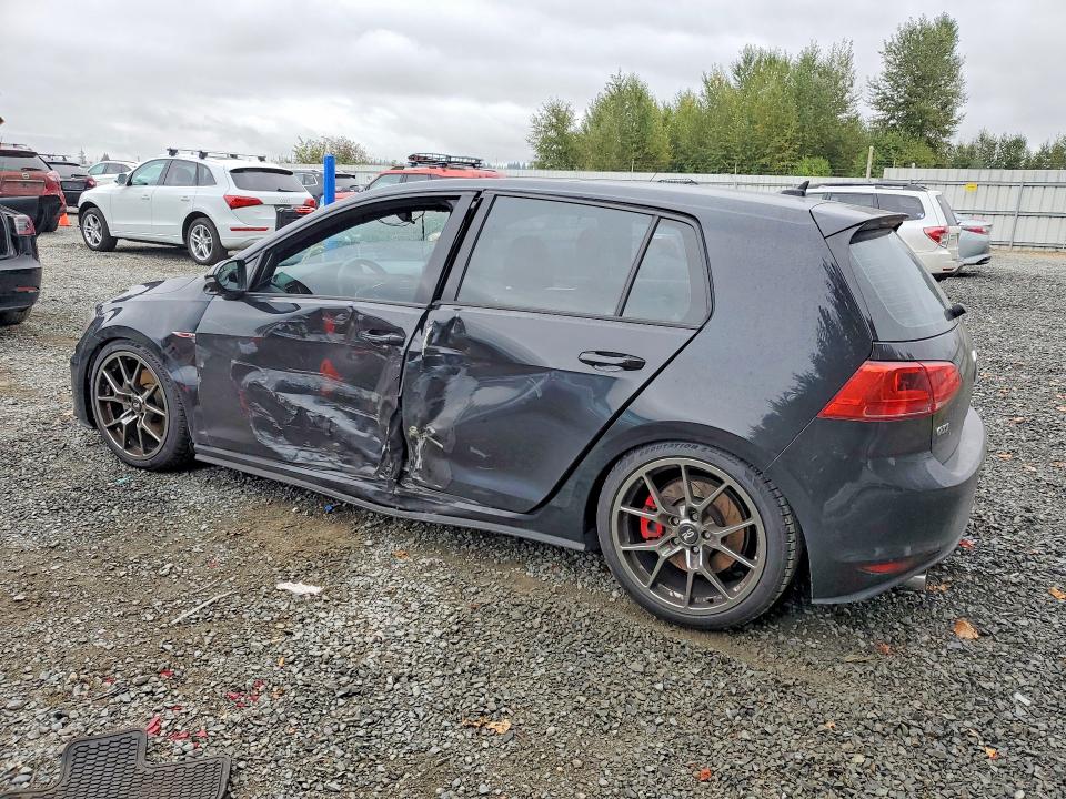 69091936 :رقم المزاد ، 3VW4T7AU4FM022153 vin ، 2015 Volkswagen Gti مزاد بيع