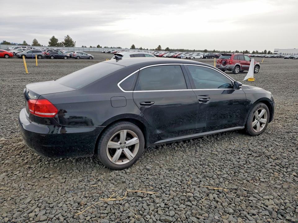 Продажа на аукционе авто 2013 Volkswagen Passat, vin: 1VWBP7A31DC102799, номер лота: 70538116