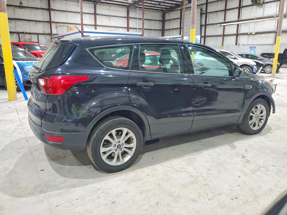 Aukcja sprzedaży 2019 Ford Escape, vin: 1FMCU0F72KUC23556, numer aukcji: 68154246