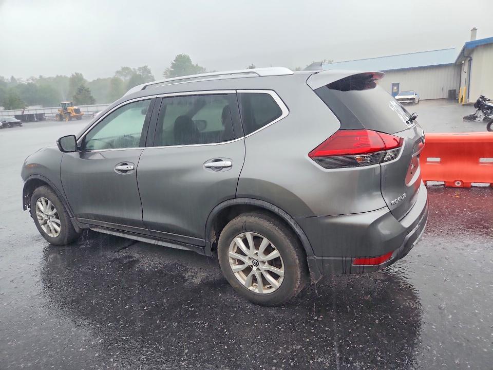 Продаж на аукціоні авто 2018 Nissan Rogue, vin: KNMAT2MV1JP597648, номер лоту: 67081026