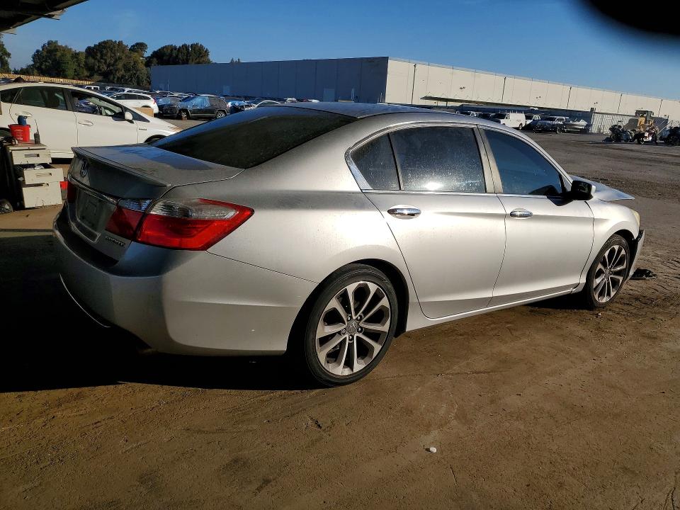 Продаж на аукціоні авто 2014 Honda Accord, vin: 1HGCR2F55EA134782, номер лоту: 70232596