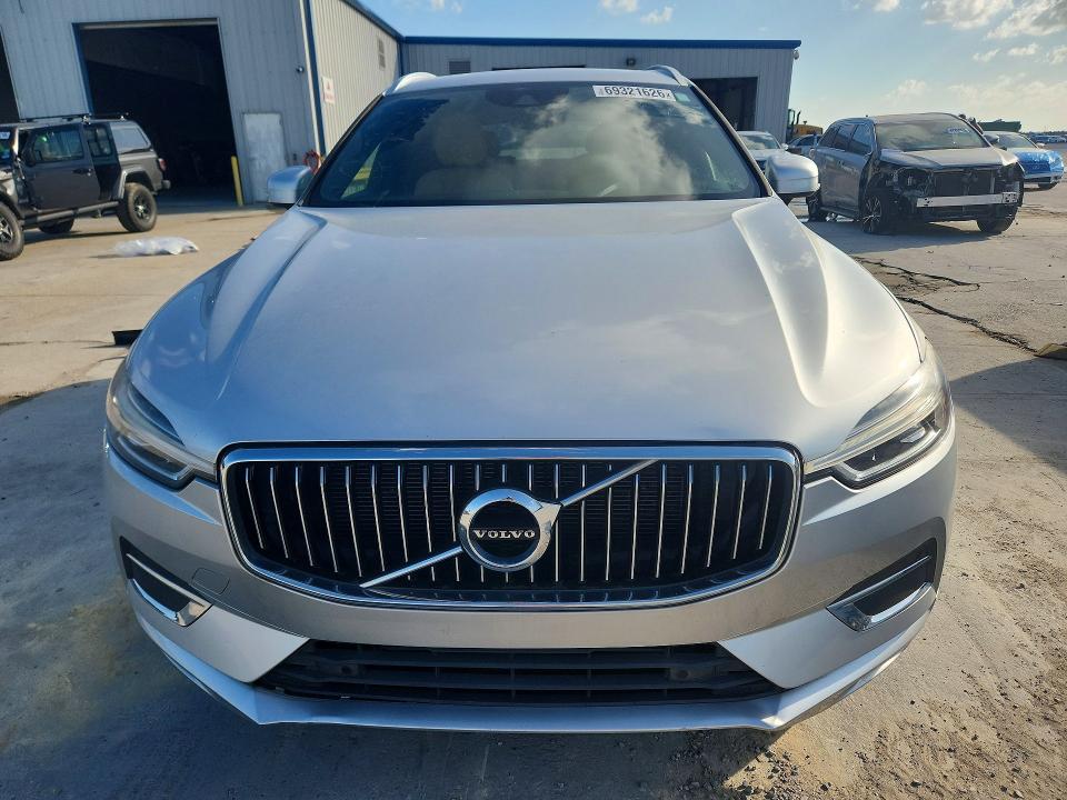 Продаж на аукціоні авто 2018 Volvo Xc60, vin: LYVA22RL3JB113906, номер лоту: 69321626