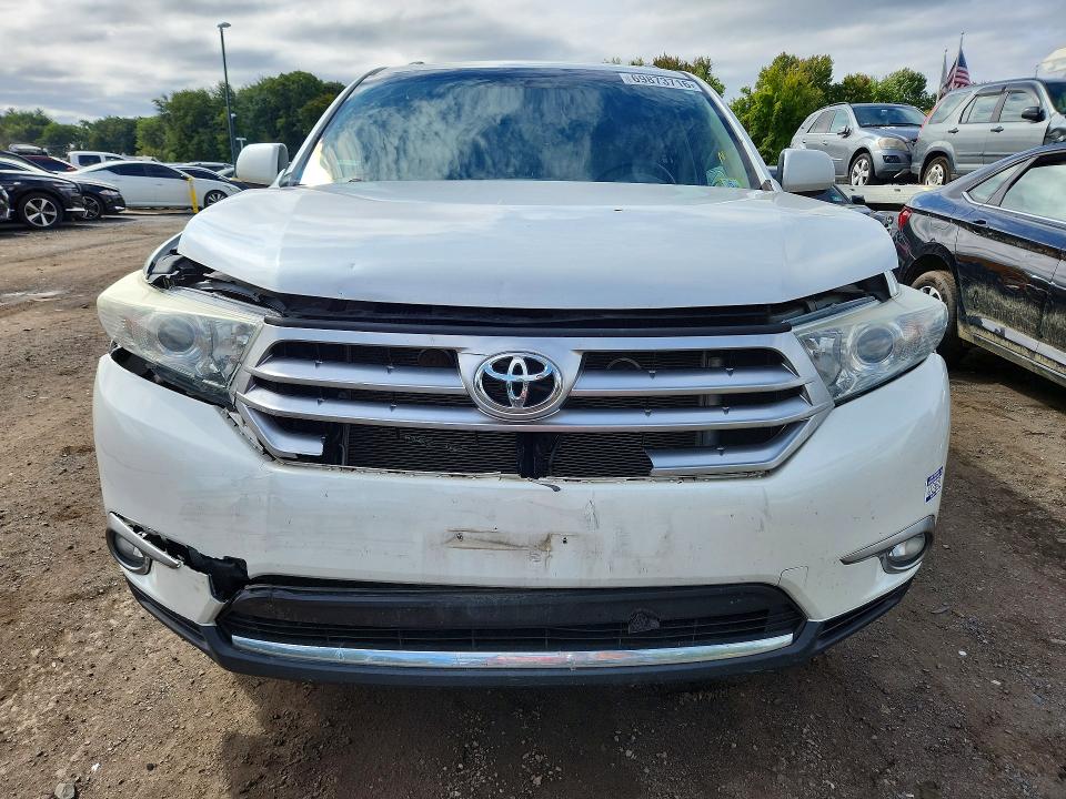 Auction sale of the 2013 Toyota Highlander, vin: 5TDBK3EHXDS208750, lot number: 69873716