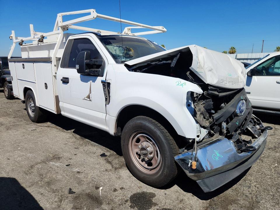 2020 Ford F350 მანქანა იყიდება აუქციონზე, vin: 1FDRF3E6XLEC75754, აუქციონის ნომერი: 67152806