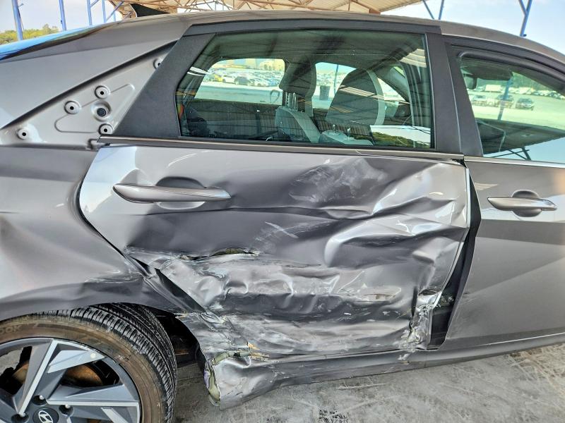 2025 Hyundai Elantra მანქანა იყიდება აუქციონზე, vin: KMHLN4DJ0SU121739, აუქციონის ნომერი: 69111936