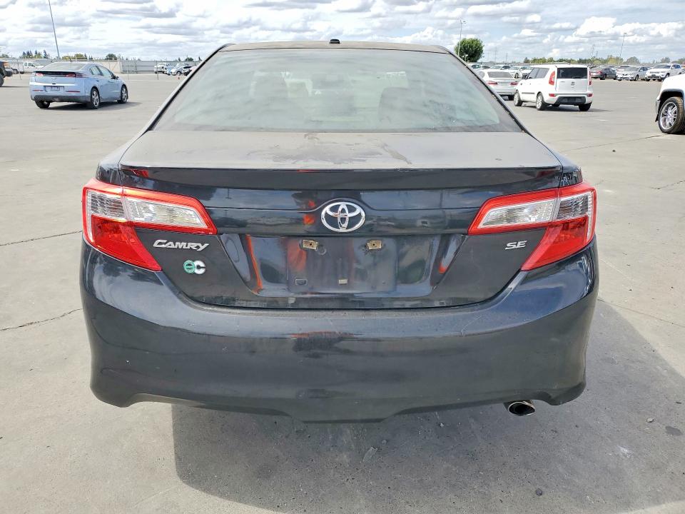 67669796 :رقم المزاد ، 4T1BF1FK5CU164813 vin ، 2012 Toyota Camry مزاد بيع
