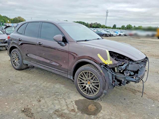 Продаж на аукціоні авто 2017 Porsche Cayenne, vin: WP1AA2A21HKA88200, номер лоту: 69364296