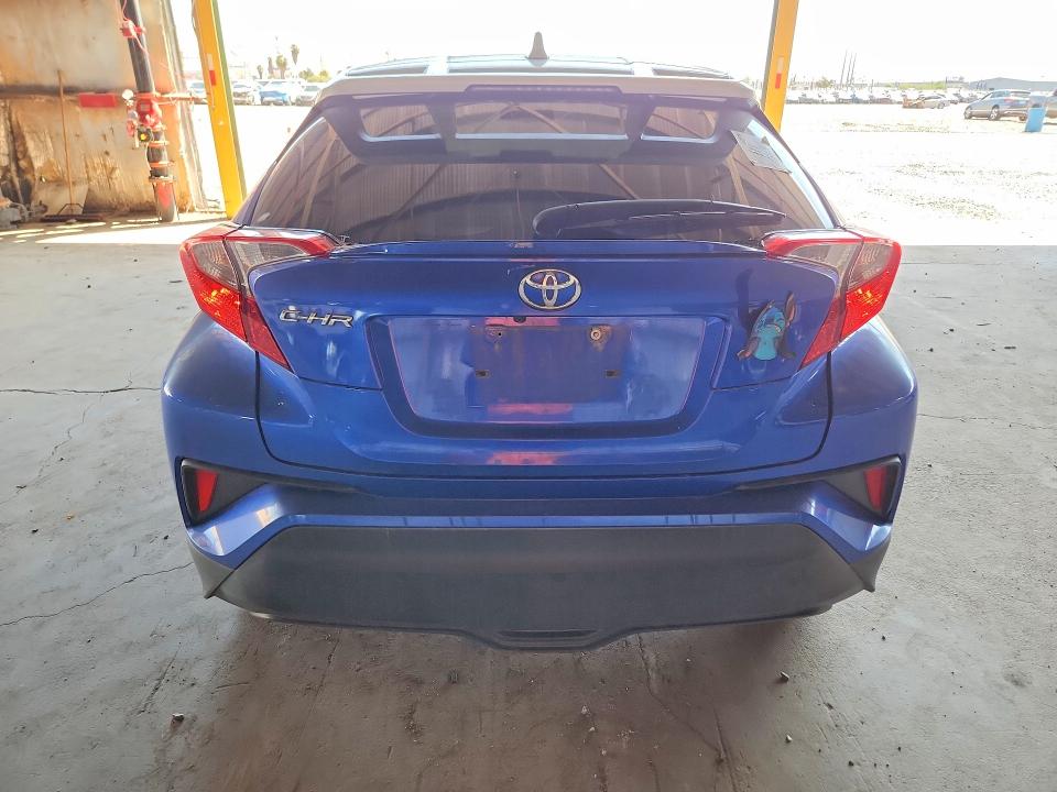 Продажа на аукционе авто 2019 Toyota C-hr, vin: JTNKHMBX9K1054201, номер лота: 67188786