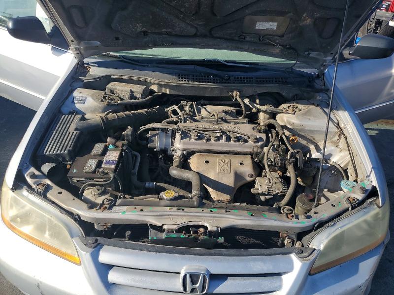 2001 Honda Accord მანქანა იყიდება აუქციონზე, vin: 1HGCF86671A095806, აუქციონის ნომერი: 68992366