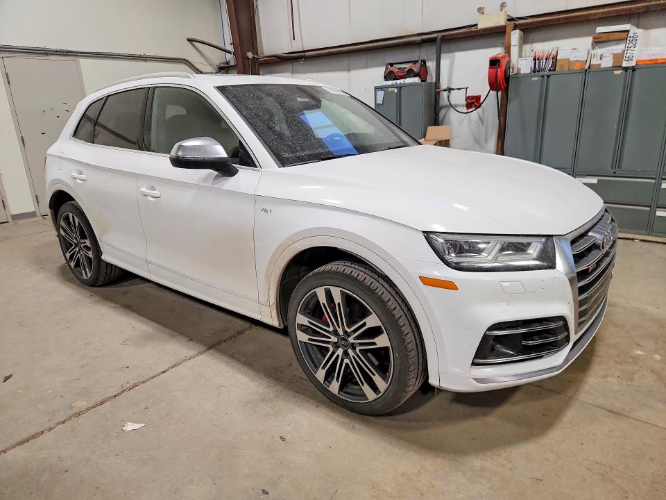 Продажа на аукционе авто 2018 Audi Sq5, vin: WA1C4AFY9J2021644, номер лота: 70650206