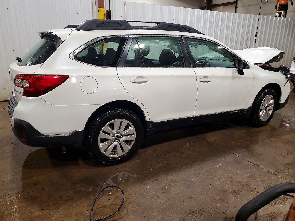 69579486 :رقم المزاد ، 4S4BSAAC4J3300914 vin ، 2018 Subaru Outback مزاد بيع