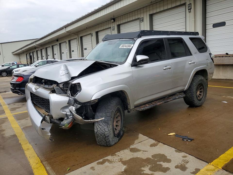 Aukcja sprzedaży 2018 Toyota 4runner, vin: JTEBU5JR3J5545164, numer aukcji: 68343366